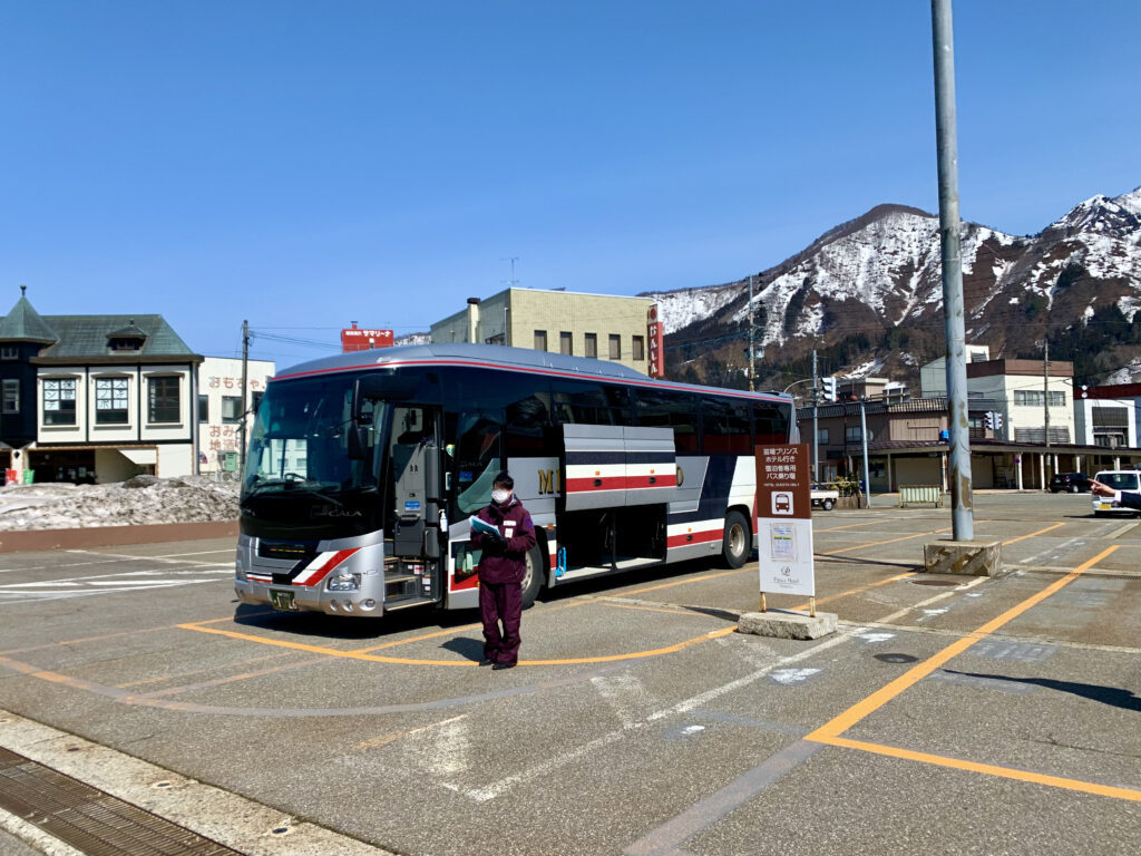 The Naeba Prince Hotel shuttle bus stops at the east exit of Echigo-Yuzawa Station.