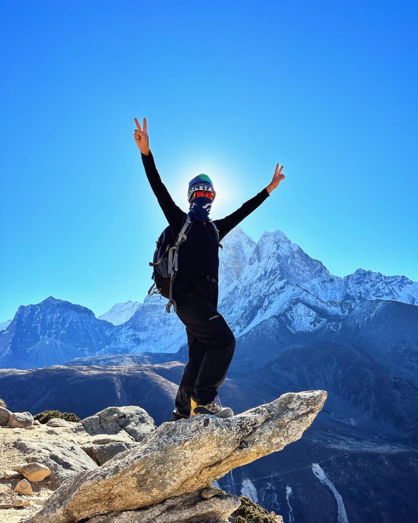 トレッキングシューズはコロンビアのアウトレットで購入。ザックはカトマンズの登山用品店でノースフェイスの格安品（約1800円）を買いました